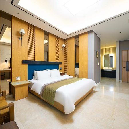 Hotel Core Nadzsu Kültér fotó