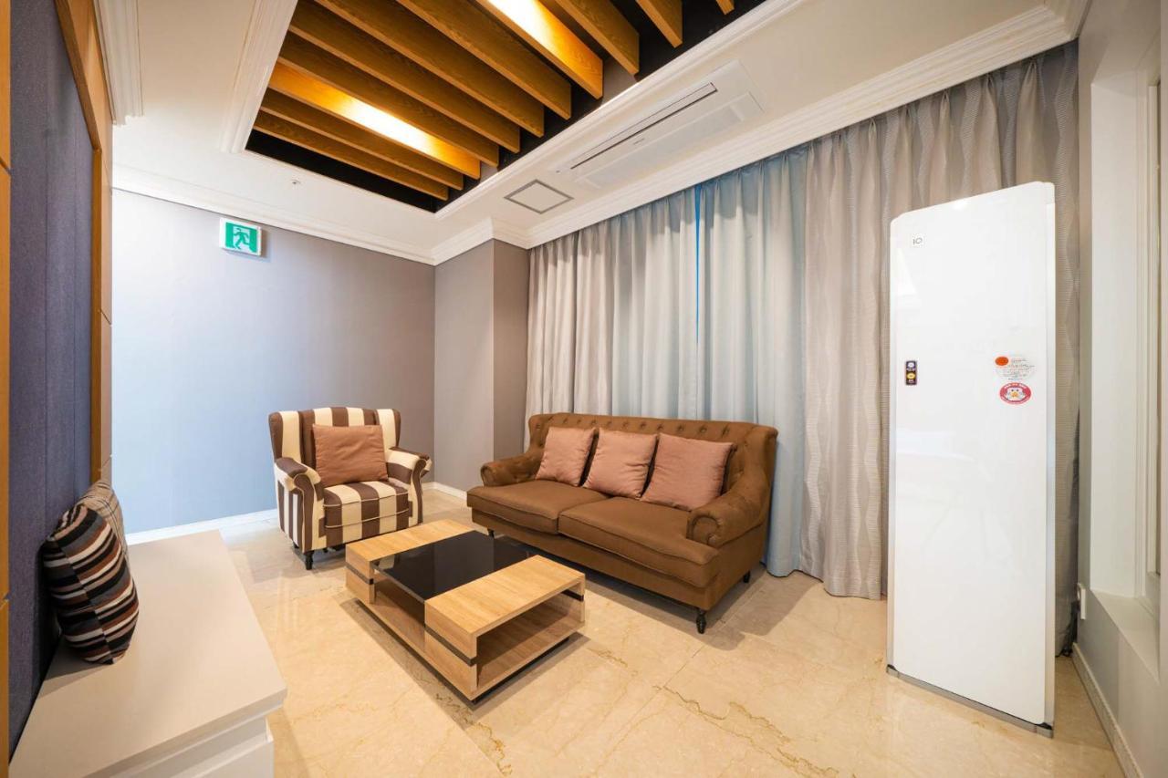 Hotel Core Nadzsu Kültér fotó