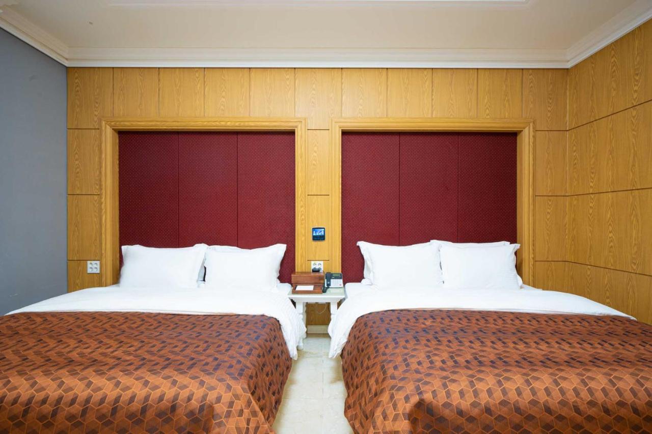 Hotel Core Nadzsu Kültér fotó
