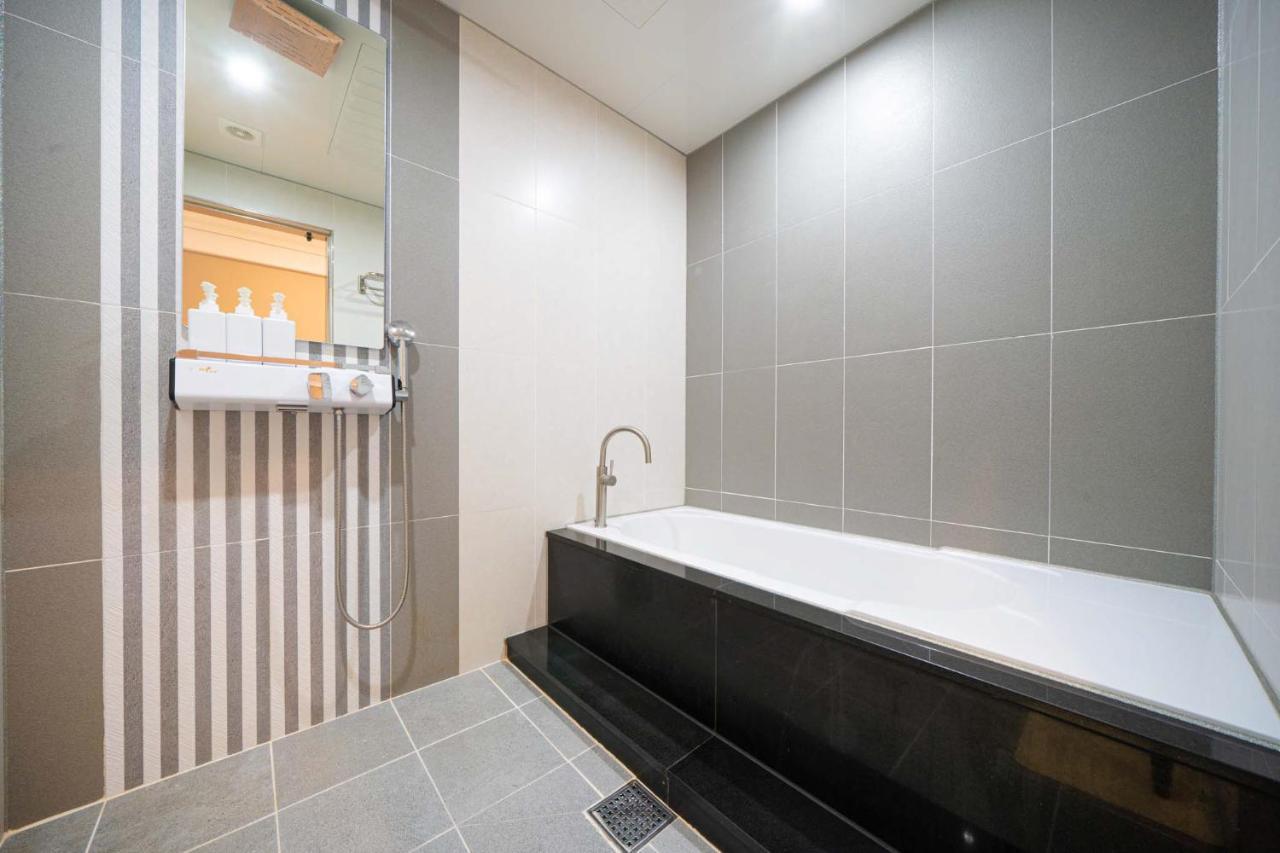 Hotel Core Nadzsu Kültér fotó