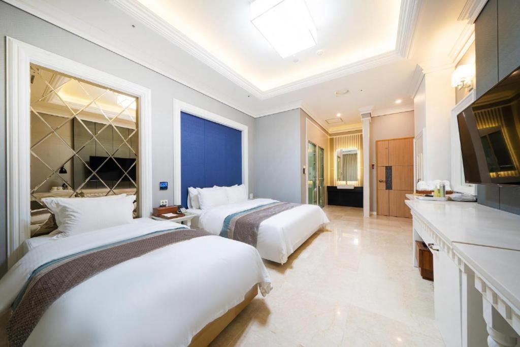 Hotel Core Nadzsu Kültér fotó